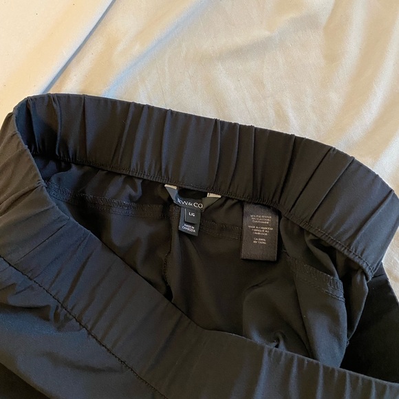 RW&CO. women’s large black comfy pants - Picture 3 of 4